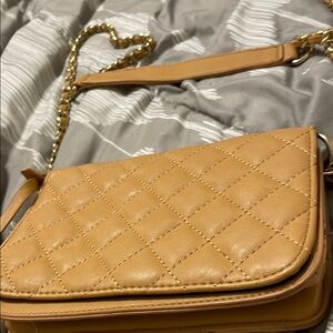 Elegant Tan Quilted Crossbody Bag with Chain Strap